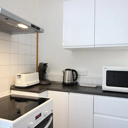 Bel F2 Avec Terrasse, Jardinet Et Cave - Mont-dore Centre - Fr-1-415-138 Apartment Le Mont-Dore